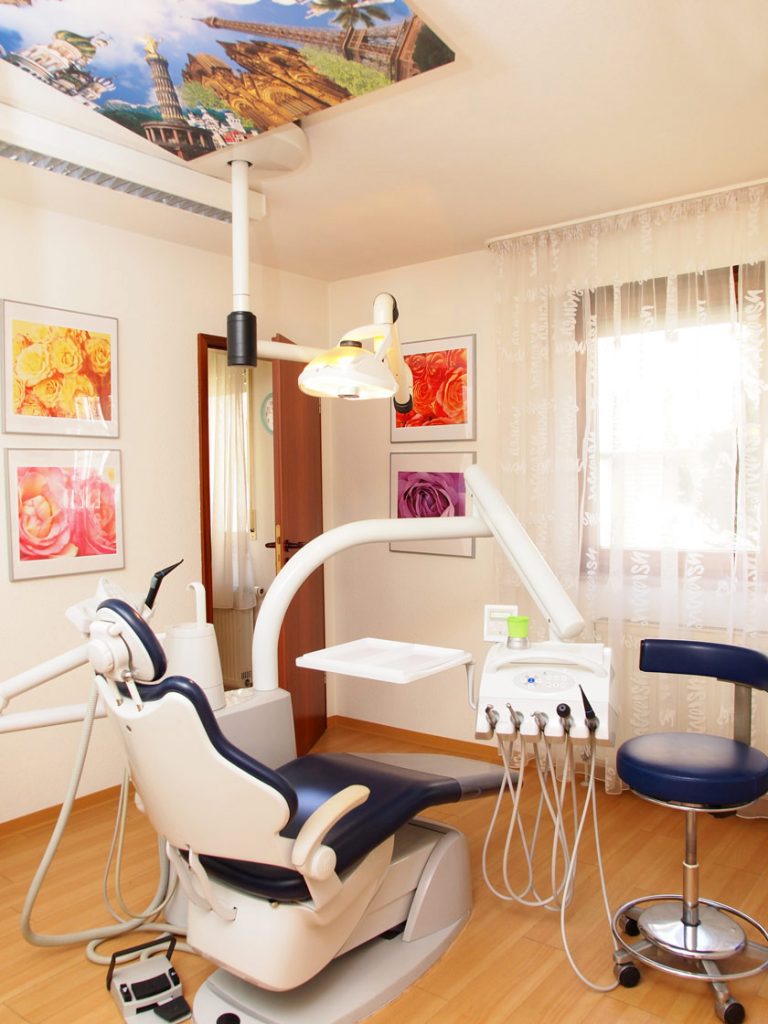 Zahnarzt Stuttgart Mühlhausen